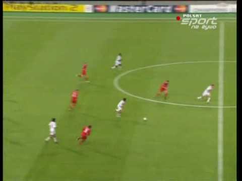 Milan 3-0 Liverpool. Crespo scored second goal.avi