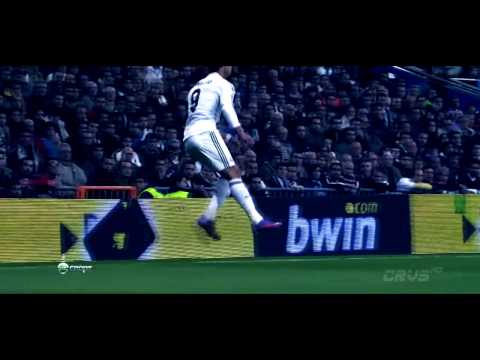 Cristiano Ronaldo Best Tricks Skills & Moves 2009/10 CRVs™