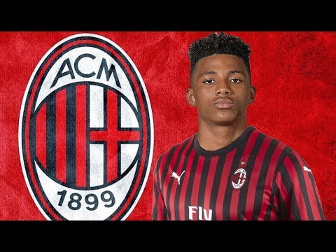 Gedson Fernandes ● Welcome to AC Milan 2019 ● Skills Show