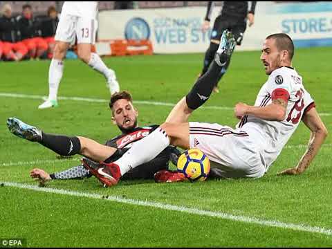 Leonardo Bonucci shares snap of AC Milan squad dining out '‍